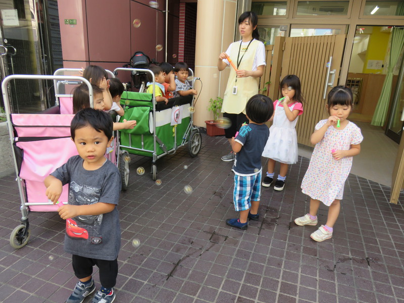 みんなでシャボン玉♡