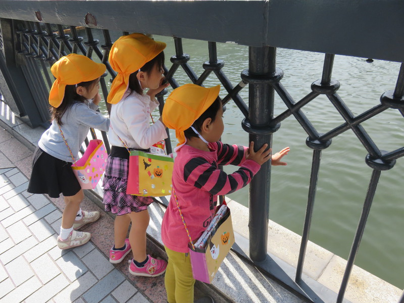 お舟！ばいばーい♪