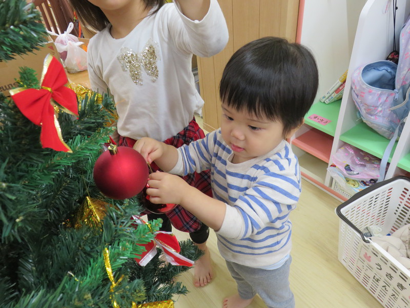 ツリーの飾りつけ✨
