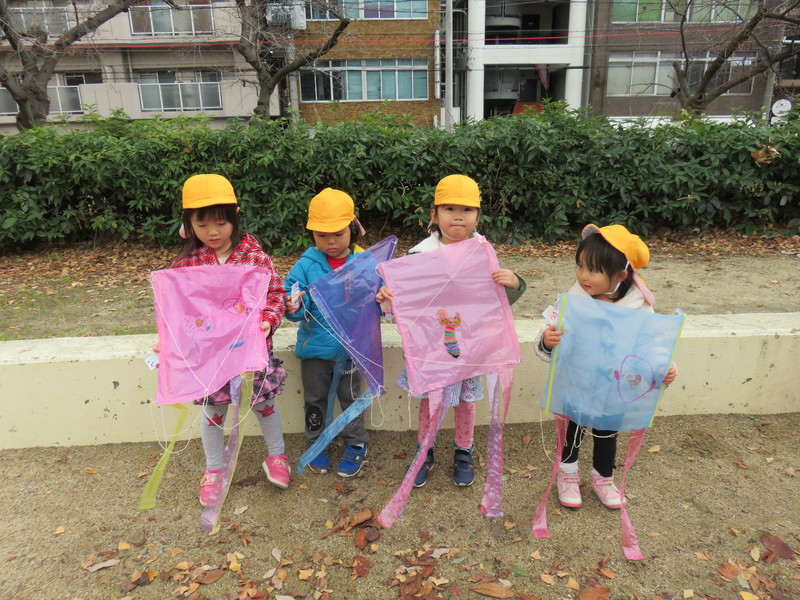 うさぎ・ぱんだ組の凧✨