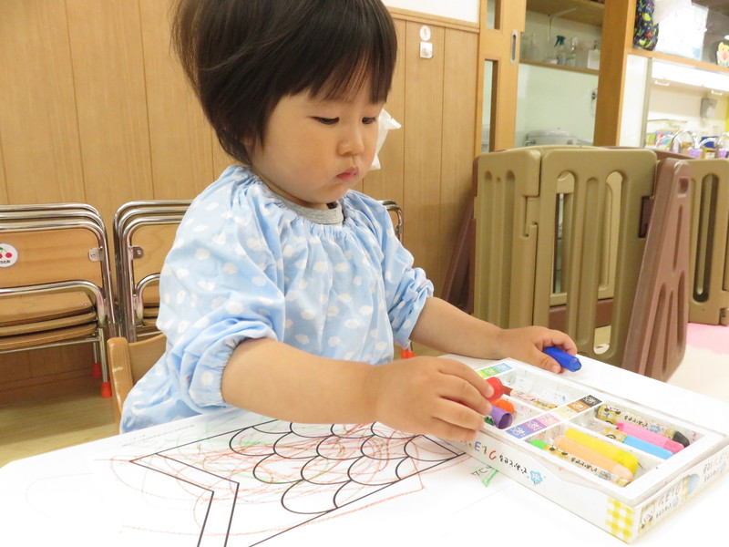 こいのぼり塗り絵🐟何色にしようかな〜