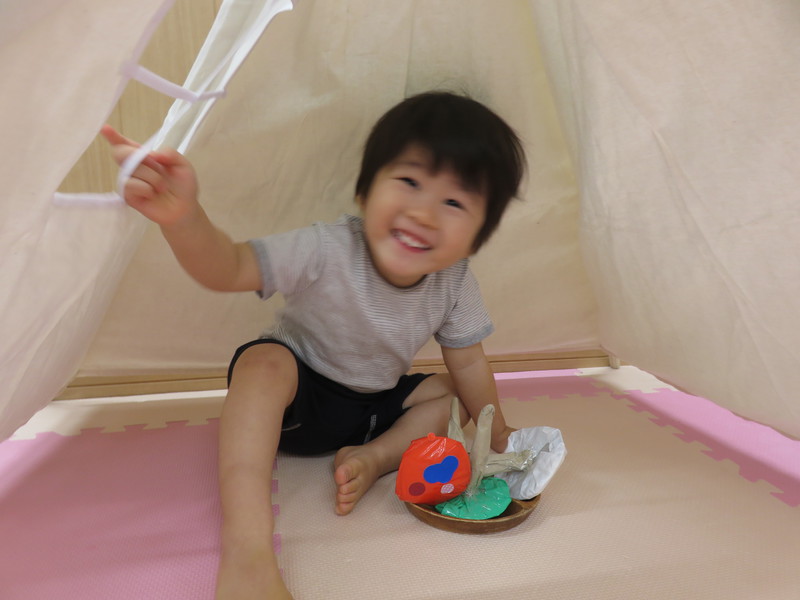 キャンプごっこ楽しいね♬