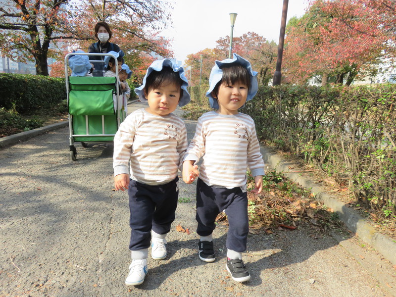 仲良くお散歩♪