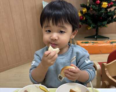  ご飯美味しいなぁ🍞✨
