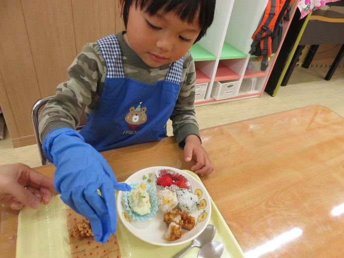 どこに入れようかな♬