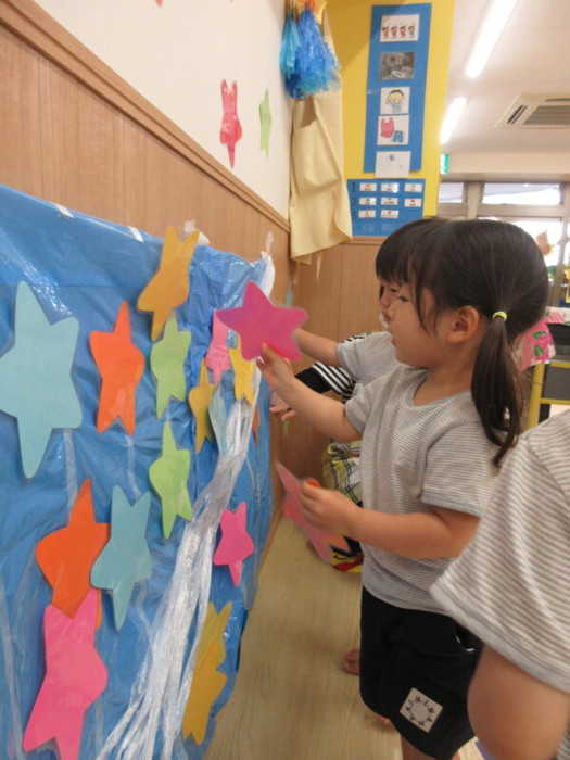 お星さまペタペタ✨