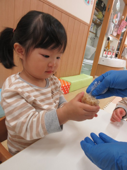 自分で作るの楽しいね🍙