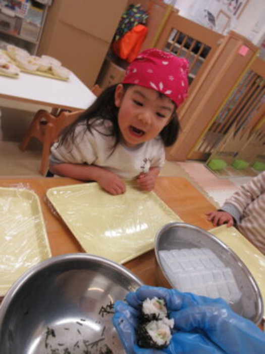 ぎゅっぎゅってにぎるの？